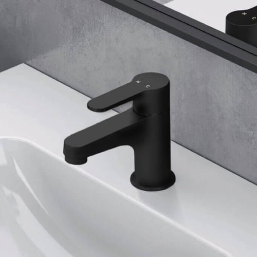 Matte Black Single Hole Bathroom Faucet Remer W11SUSNL-NO
