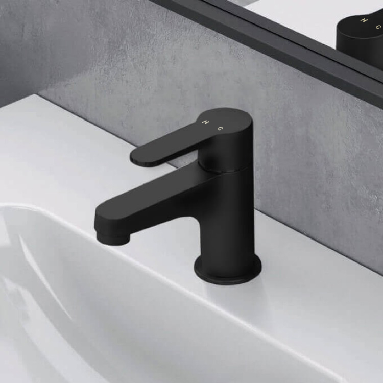 Remer W11SUSNL-NO Matte Black Single Hole Bathroom Faucet