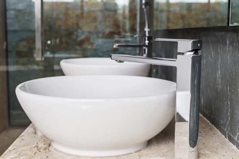 Pros and Cons of Vessel Sinks