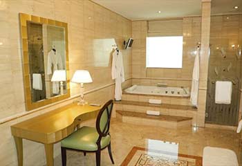 Steps To Your Bathtub